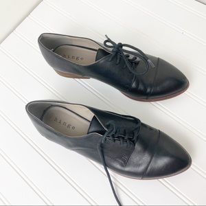 Hinge Benito Black Lace Up Oxfords shoes 8.5